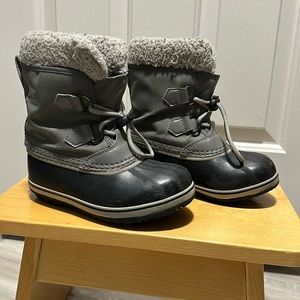 Kids size 13 Sorel winter boots